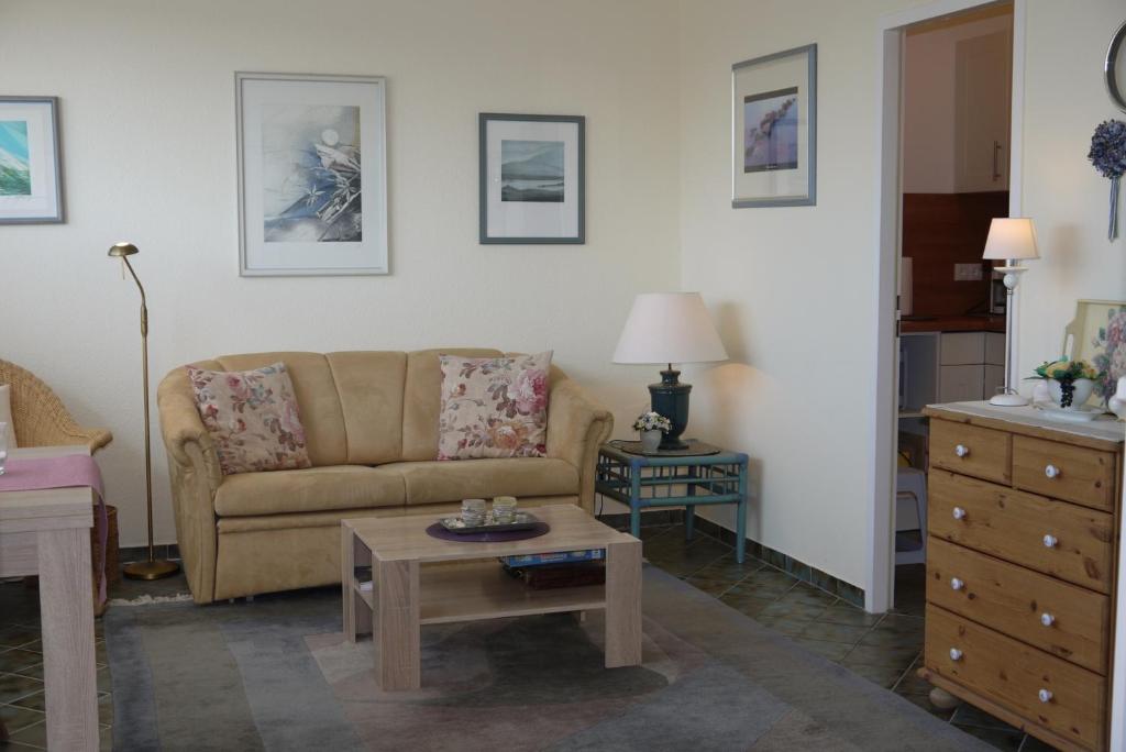 Ferienwohnung Schieko room 6